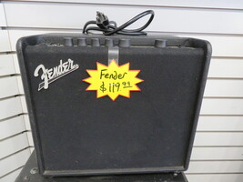 FENDER LT25 GUITAR AMP 