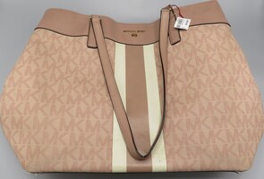 MICHAEL KORS PURSE (WHITE AND PINK)