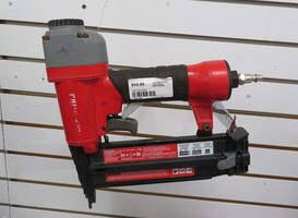 CRAFTSMAN  Brad Nailer, 18GA