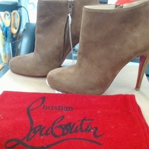 CHRISTIAN LOUBOUT SO KATE BOOTY