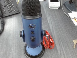 BLUE PODCAST MICROPHONE