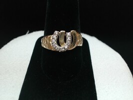  14KT HORSESHOE RING