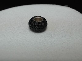 CHARM BEAD