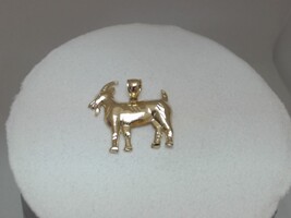  10KT GOLD GOAT CHARM