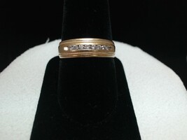  14KT MENS BAND WITH DIAMONDS