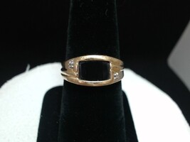  1OKT MENS RING WITH BLACK STONE