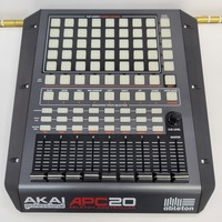 Akai APC 20 Controller 
