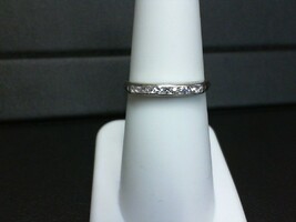 14kt, 1.55g; ~.12ctw Dia Band Ring