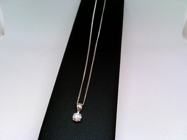 Diamond Solitaire Pendant & Necklace 
