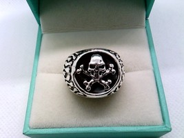 Silver Skull & Crossbones Ring 