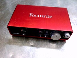 Focusrite Scarlett 2i2 Audio Intrface