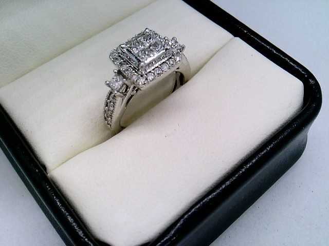 Halo Princess Diamond Ring 