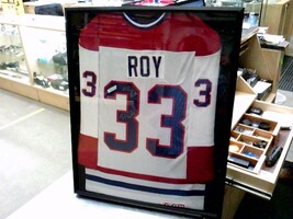Roy #33 Jersey Signed and Framed