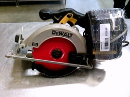 DEWALT 20V MAX* Circular Saw, 6-1/2-Inch, Cordless Kit