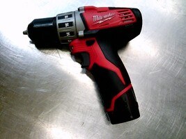 Milwaukee 3/8- inch M12 Lithium-Ion Cordless Drill Driver