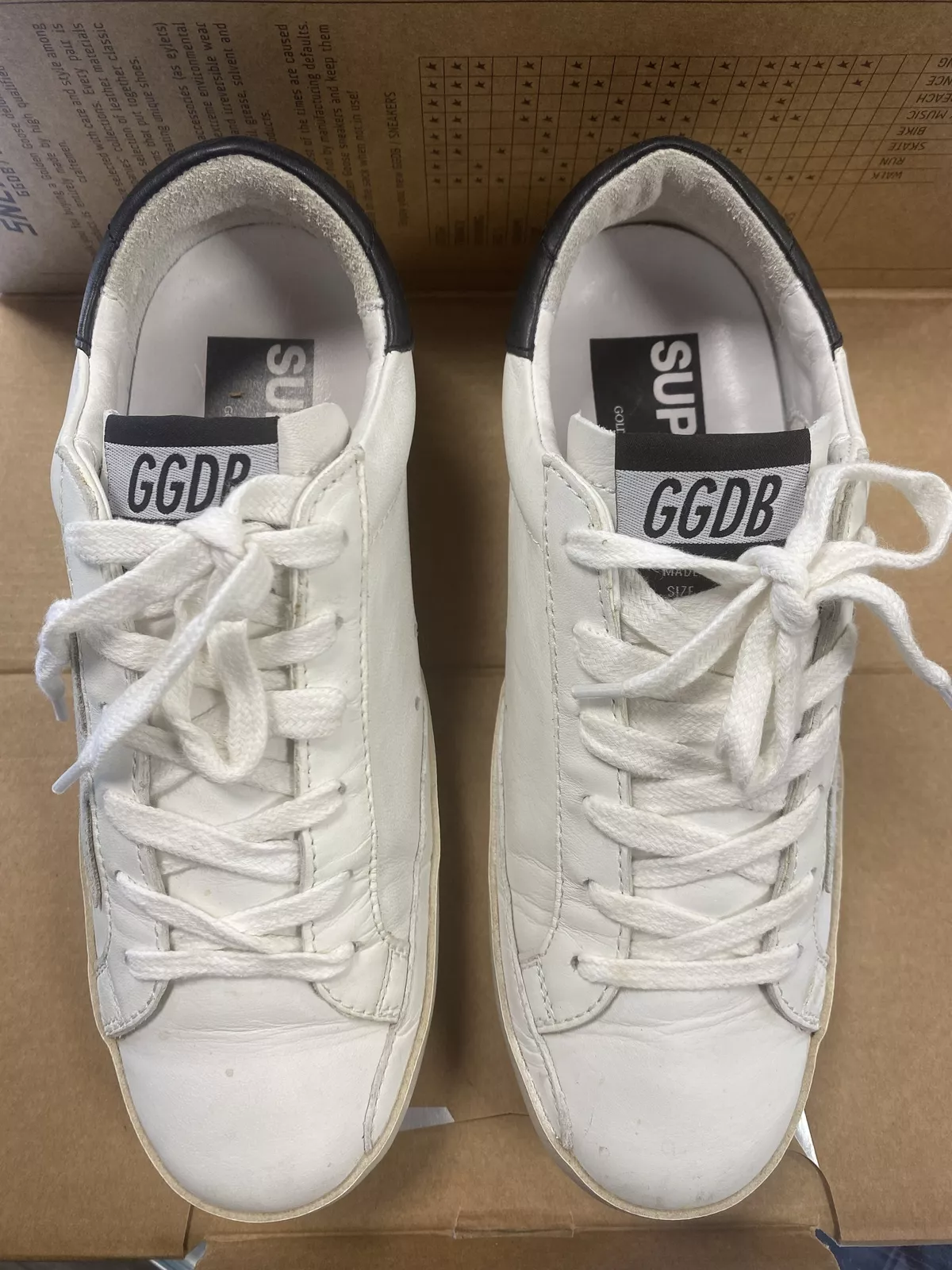 Golden Goose Super Star Low Tops - Size 35