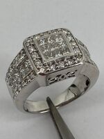 14KT White Gold Diamond Ring 1.50CTTW Size 7 9.2g