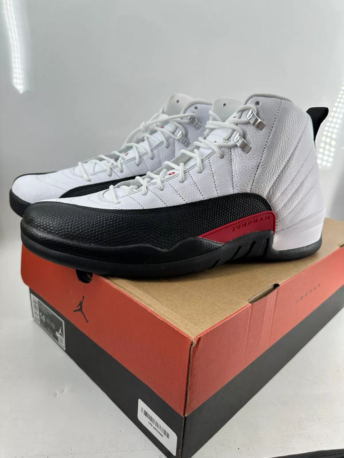 Air Jordan 12 Retro Reverse Taxi Flip CT8013-162 Men’s Size 14