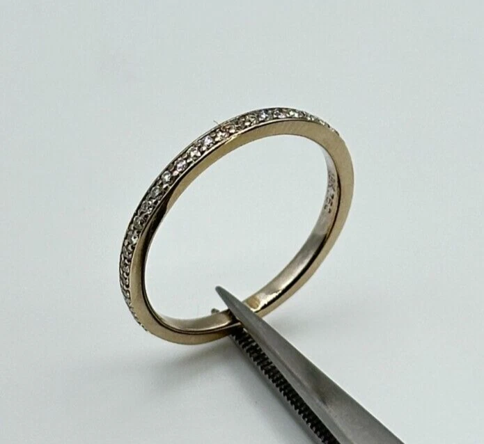 18KT Yellow Gold Diamond Channel Ring Size 7 2.1g WITH SIZING
