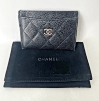 Chanel VIP GWP CREDIT CARD HOLDER - Black color And Silver Logo