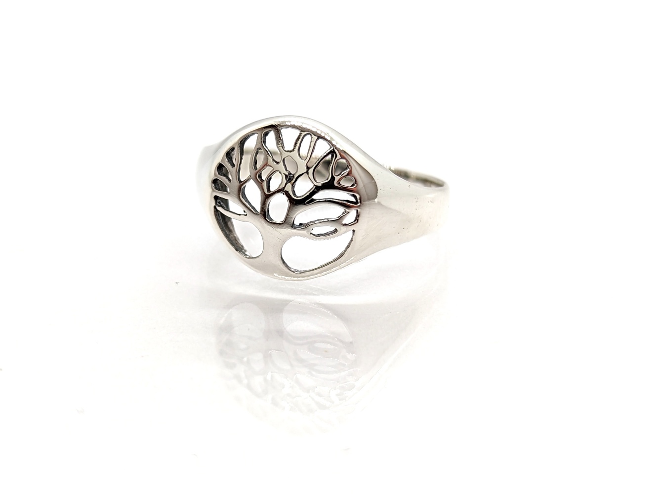 Silver Tree Ring - Brand New!