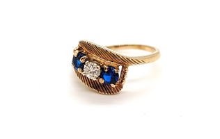 10k Diamond-Sapphire Ring