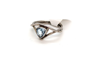 Ladies Blue Topaz Silver Ring - Brand New!
