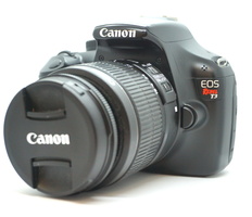 Canon Rebel T3 DSLR Kit - No Charger