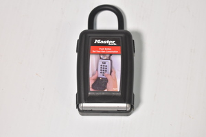 MasterLock 5422D with manual and recode tool
