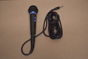 Apex Dynamic Vocal Microphone