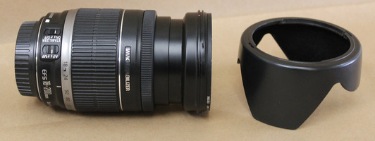 EFS 18-200mm lens  0.45m/1.5ft 