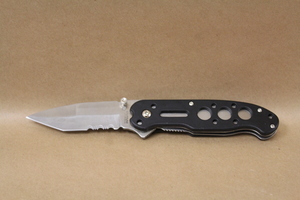 Maxam Pocket Knife