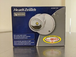 Heath Zenith Outdoor LED Security Light HZ-8487-WH