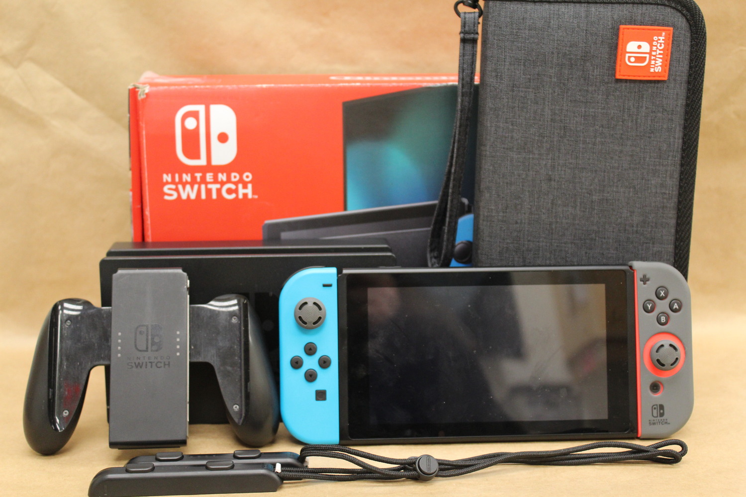 Nintendo Switch Gaming Console w/ Accessories Common Exchange Newton Ltd.