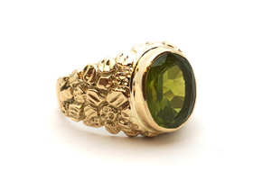 14k Gold Men's Ring with Green Stone