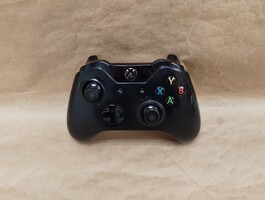 Xbox One Controller (Mod: 1537). *AS-IS**
