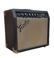 Fender Frontman 15G Amp (mod. PR 495)