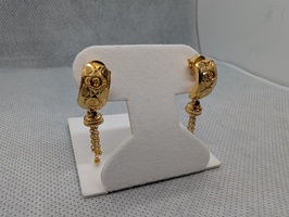U/S Y/G Earrings  3.90 grams