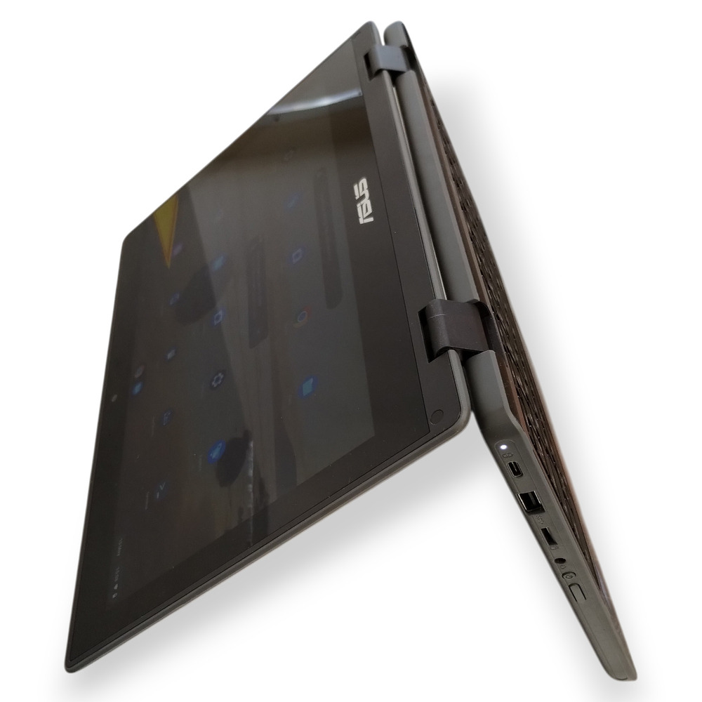 Asus Notebook PC with Charger | Common Exchange Newton Ltd.
