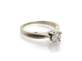 18K Diamond Solitaire Ring