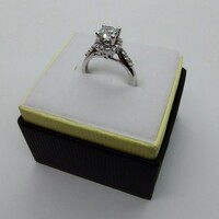 Brand New 925 Silver Ring with Gems