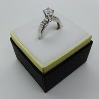Brand New 925 Silver Ring with Gems