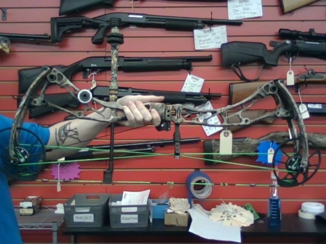 BOWTECH SOLUTION SS COMPOUND | Dynamite Pawn and Jewelry