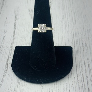  14kt White Gold Diamond Ring
