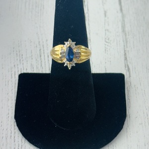 14kt Gold Blue Amethyst and Diamond Ring