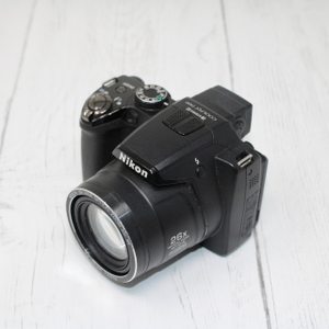 Nikon Coolpix P100