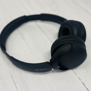 SONY HEADPHONES, BLUETOOTH WHCH-520