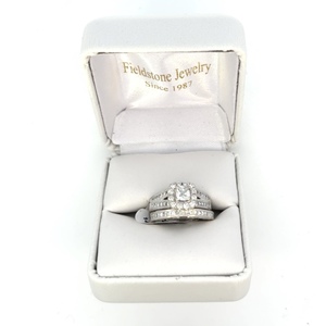  14kt White Gold Natural Diamond Wedding Set