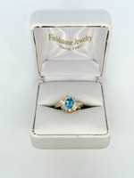 10Kt Yellow Gold Blue Stone Ring  