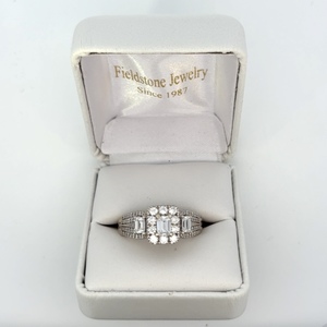  14kt White Gold Natural Round/Square Diamonds